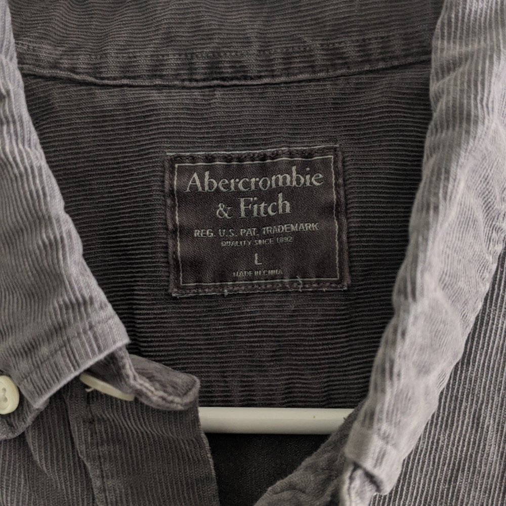 Men's charcoal button down